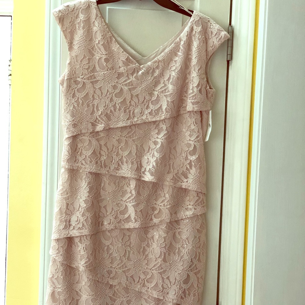 NWT Sz 10 Lace Sleeveless Dress from Macy’s